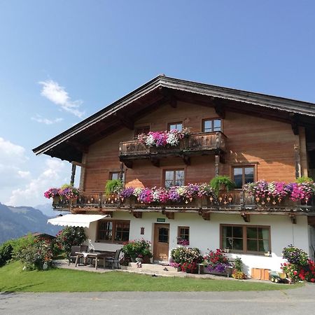 キッツビュール Hahnenkammblickヴィラ エクステリア 写真