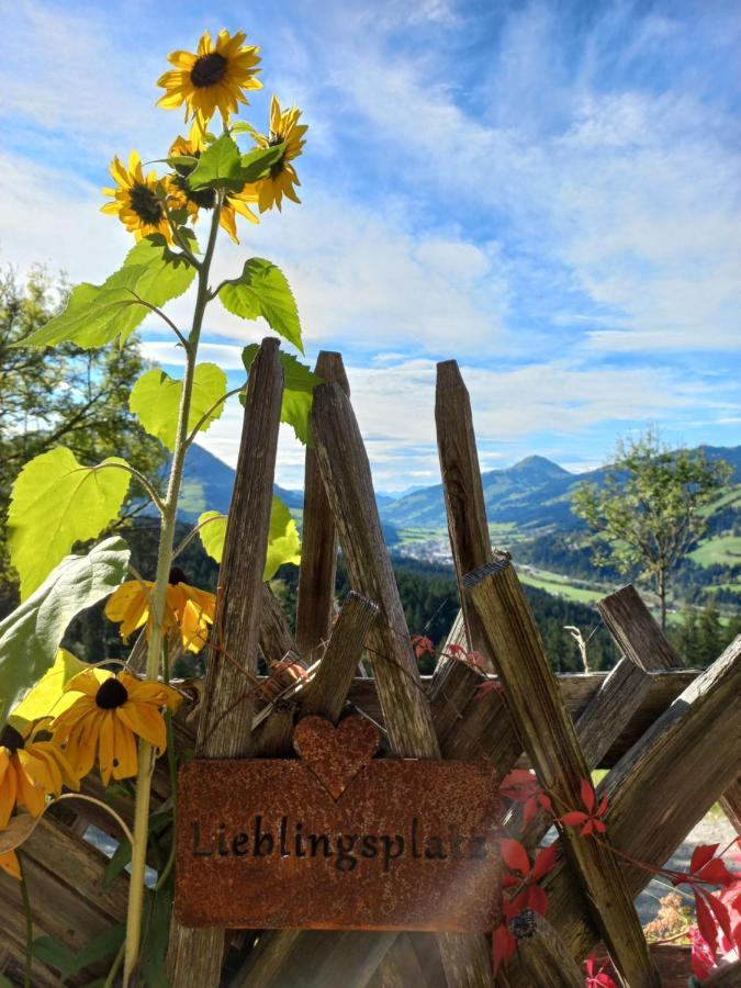 キッツビュール Hahnenkammblickヴィラ エクステリア 写真
